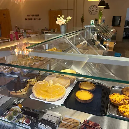 Penha House Φάρο